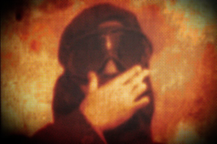 Coolturalia - Visite guidée de l'exposition "Apocalypse. Qu'avez-vous vu à Hiroshima?" en compagnie de son commissaire Nicolas Crispini