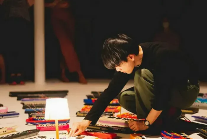 Coolturalia - Antigel Festival - 100 Keyboards by Asuna