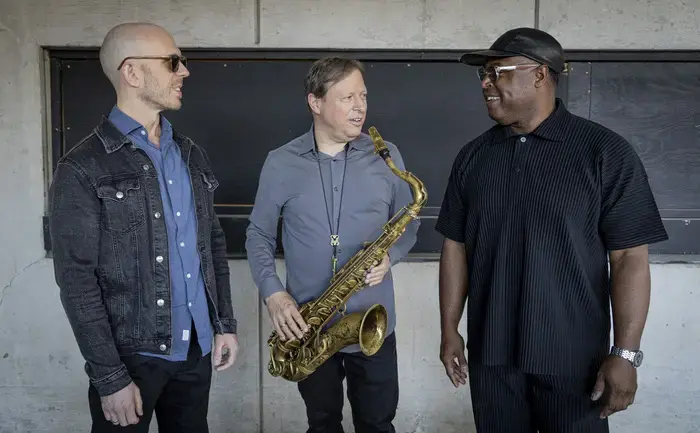 Coolturalia - Chris Potter Trio feat. Matt Brewer & Kendrick Scott