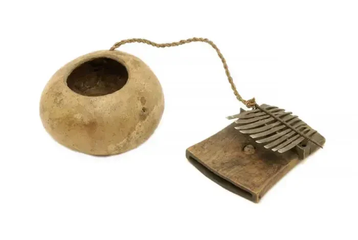 Coolturalia - Meet Bama and the secret of the sanza