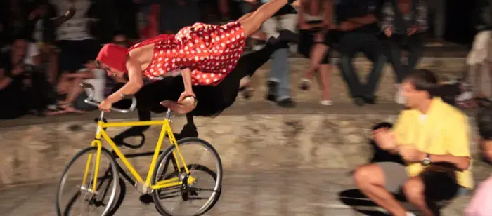 Coolturalia - Kalabazi — Free Circus Show