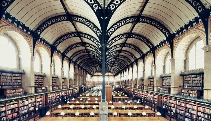 Coolturalia - La bibliothèque se livre