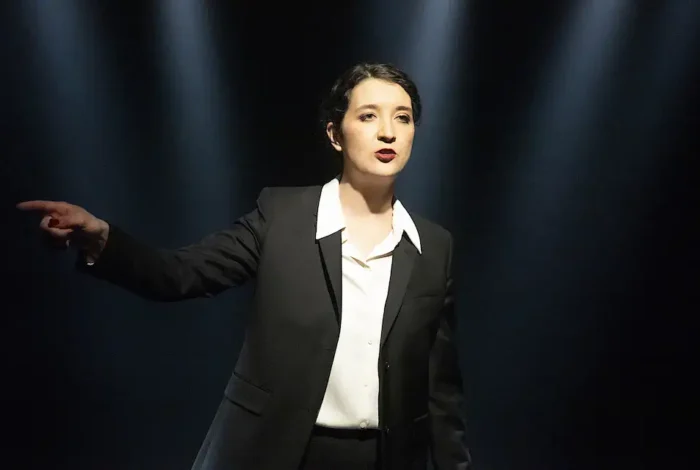 Coolturalia - Prima Facie / Suzie Miller