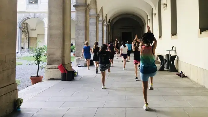 Coolturalia - Yoga Class