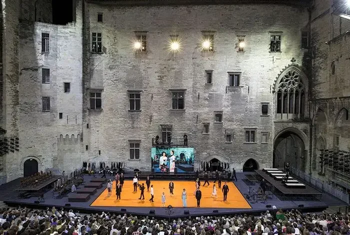 Coolturalia - From the Stage to the Data