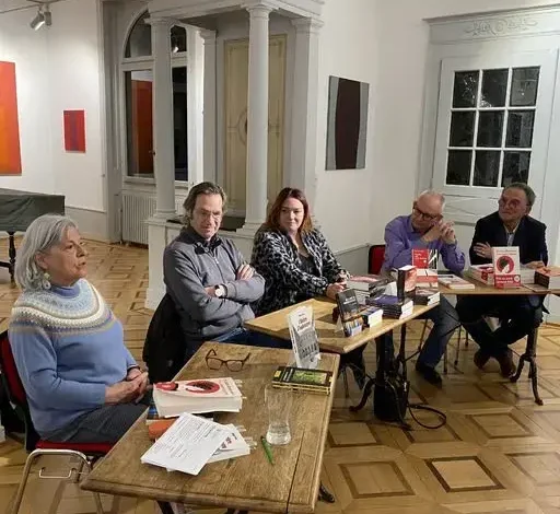 Coolturalia - Meet the Local Authors